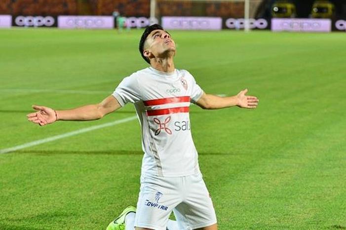 الأهلي يصرف النظر عن ضم أشرف بن شرقي E5iQU1zWUAMWLdk-1