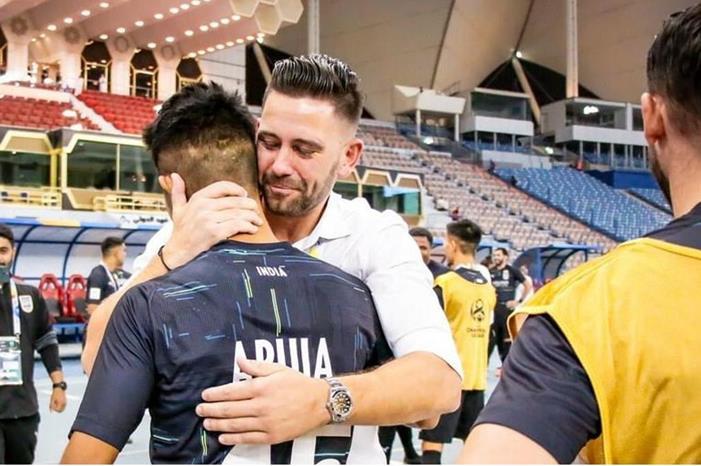 Des-Buckingham---Mumbai-City-FC-head-coach