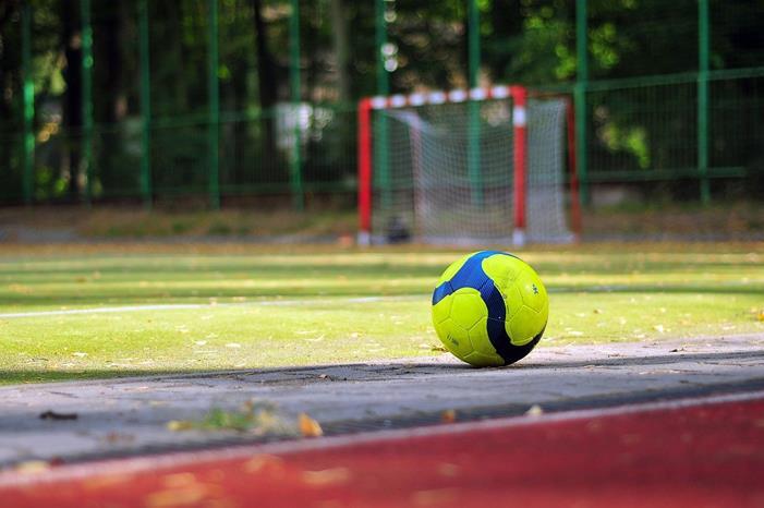 مواصلة بطولة الشباب الرمضانية لكرة القدم soccer