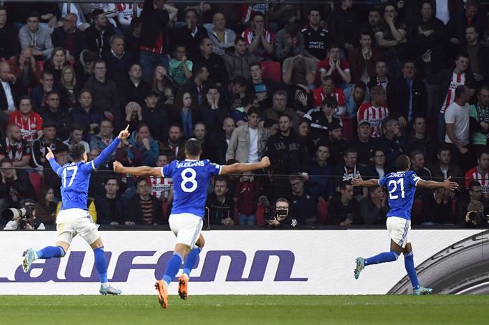 20220414183611reup-2022-04-14t183442z_222372904_up1ei4e1flr5u_rtrmadp_3_soccer-europaconf-psv-lei-report-scaled