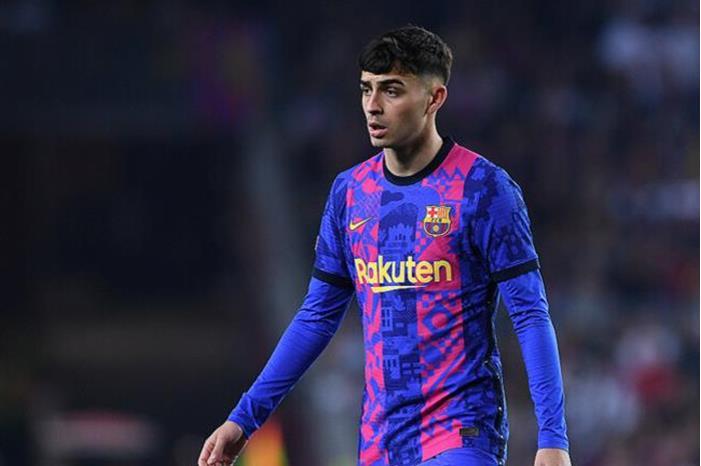 رسالة خاصة من بيدري الى جماهير برشلونة 625975ae42360425e2491e4e