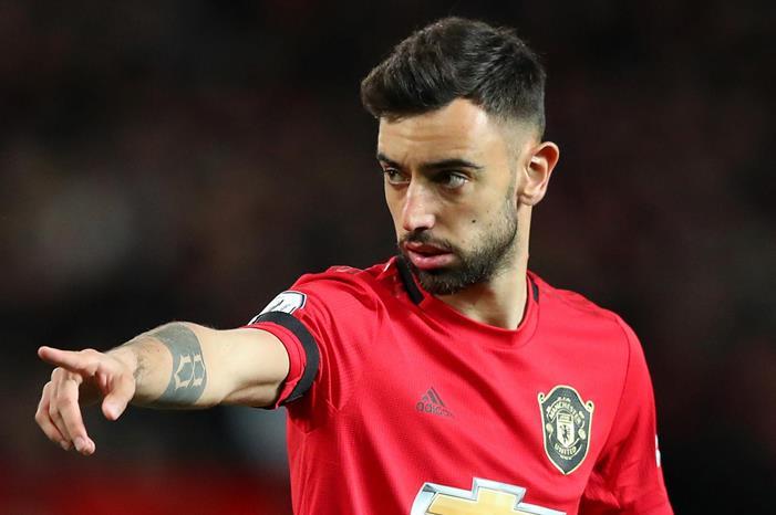 برونو فيرنانديز ينجو من حادث سير bruno-fernandes-manchester-united-2019-20_9zqyijipu0mv1xcsz6o5mgz63