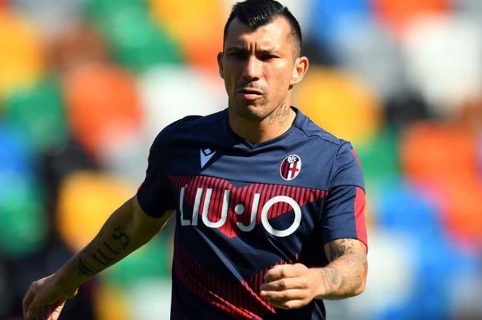 عقوبة قاسية على لاعب بولونيا الايطالي gary-medel-e1572356676432-1280x720