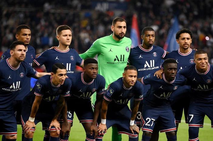 الإصابات تضرب 10 نجوم في سان جيرمان باريس-سان-جيرمان-1