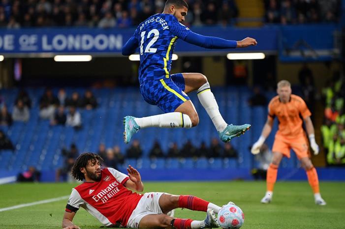 النني: انتظرت فرصتي طويلًا.. وأترقب قرار آرسنال FQ0McVDXsAI6vbO