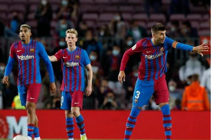 رسميًا.. برشلونة يجدد عقد أراوخو tag_reuters.com2021_newsml_UP1EH9K1MEJ48_1543695616_768x432