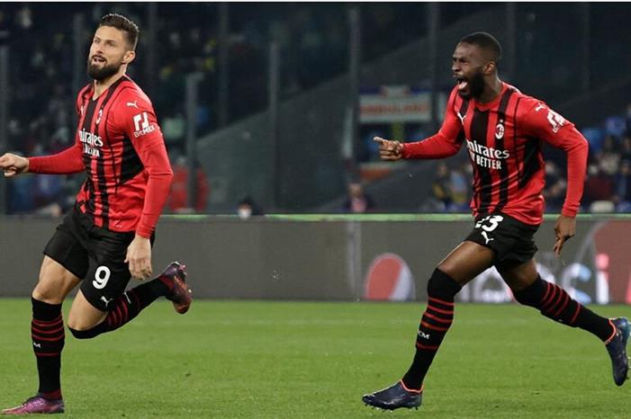 موعد حسم إنفستكورب البحرينية عملية شراء نادي ميلان NAP-MIL