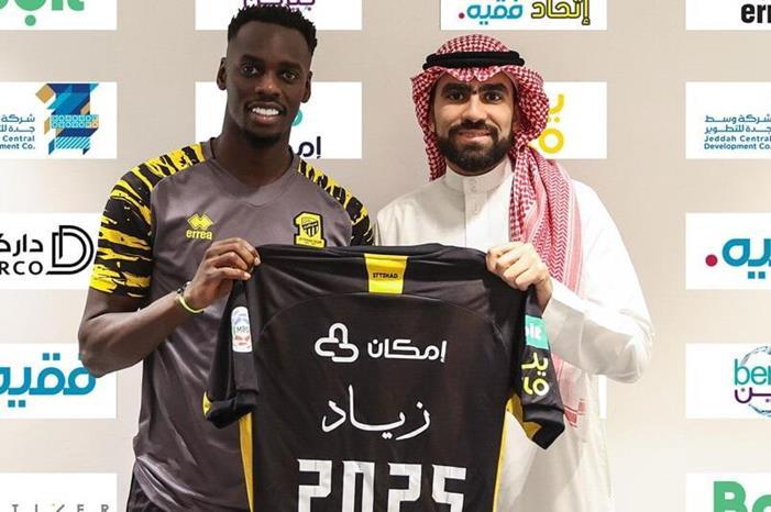 نادي الاتحاد السعودي يعلن رسميا تجديد عقد زياد الصحفي zza
