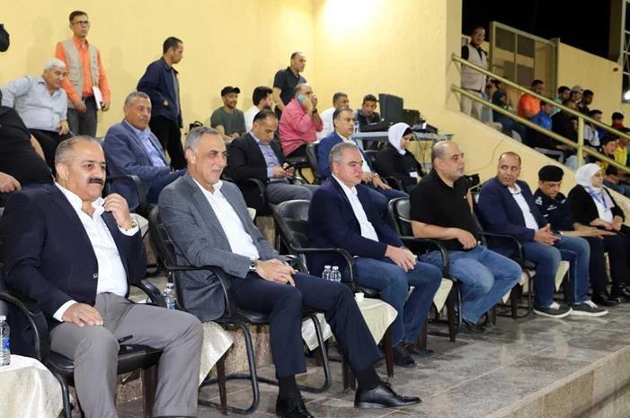 مندوبا عن نائب الملك وزير الشباب يرعى اختتام بطولة خماسيات كرة القدم الرمضانية 1651265218689