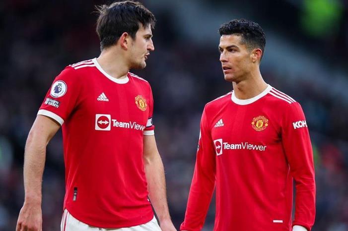 ديفيز عن رونالدو: تخيل أن يكون قائدك هاري ماغواير image (2)