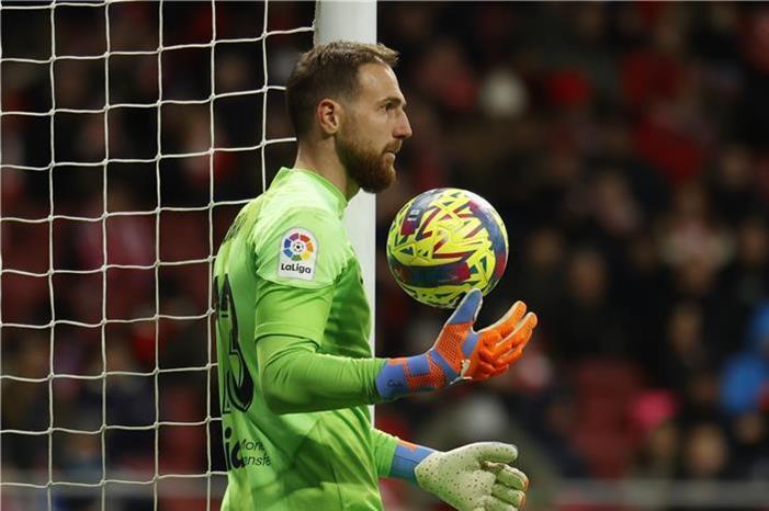 أوبلاك يكتب التاريخ مع أتلتيكو مدريد epa_soccer_2023-01_2023-01-21_2023-01-21-10421219_epa