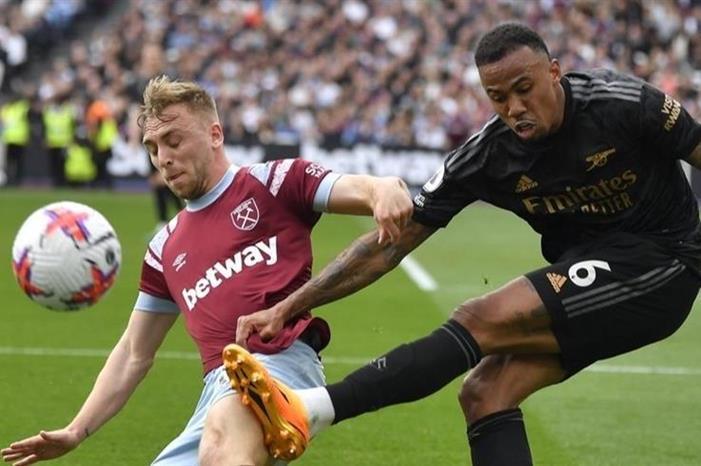 تعادل آرسنال يقرب السيتي من الصدارة 20234162210205065A