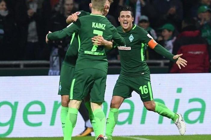 1734277-WERDER-BREMEN