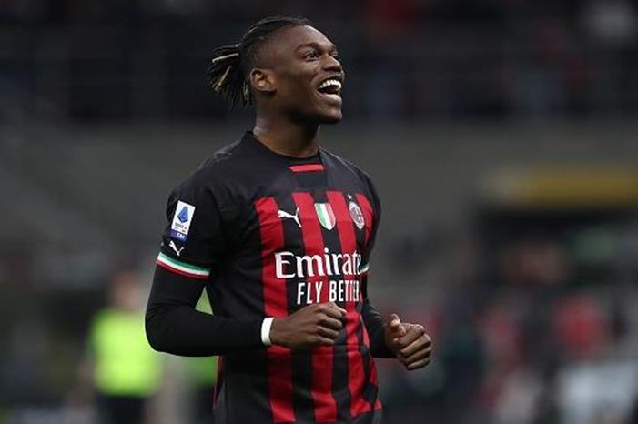 لياو: إبراهيموفيتش يسخر مني لياو-ميلان-1