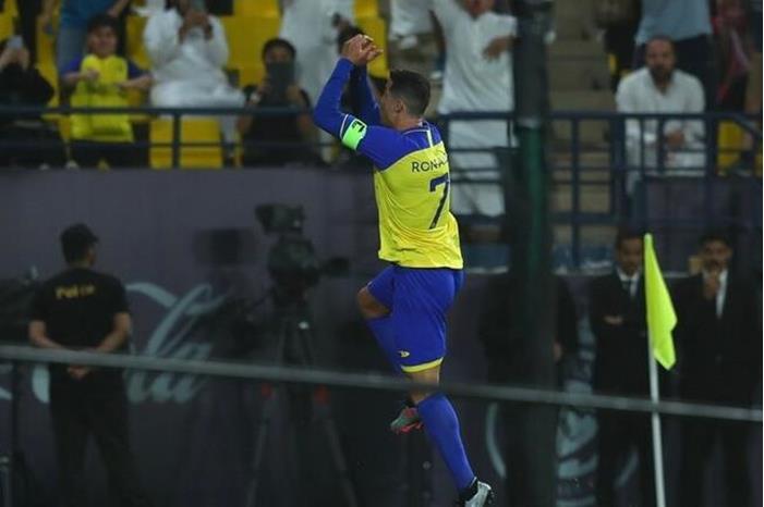 رونالدو يوجه رسالة خاصة بعد الفوز على الرائد 644d0cc64c59b7409178dcef