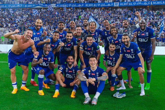 الهلال يستضيف أوراوا في ذهاب نهائي أبطال آسيا Fu08mJZWAAIffh9