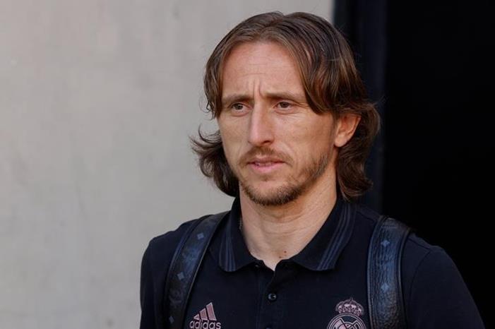 أنشيلوتي يكشف مدى خطورة إصابة مودريتش 2023428162959168RO