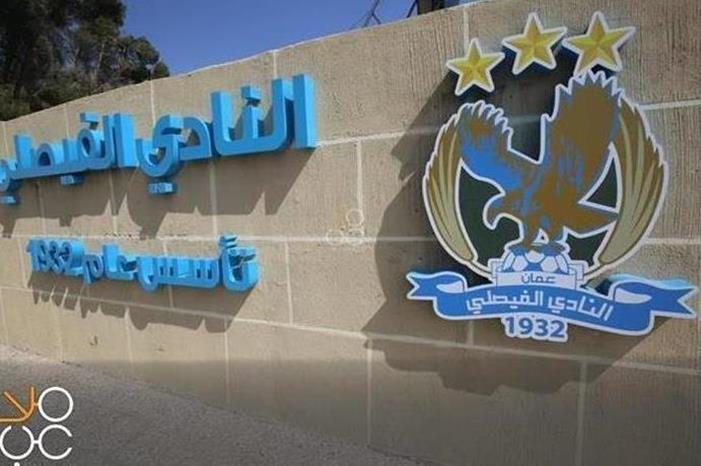 42023912051283682412