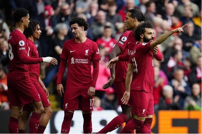 محمد صلاح يحطم رقما مميزا في مباراة مجنونة تاريخية 644ec155423604399b39c9e9