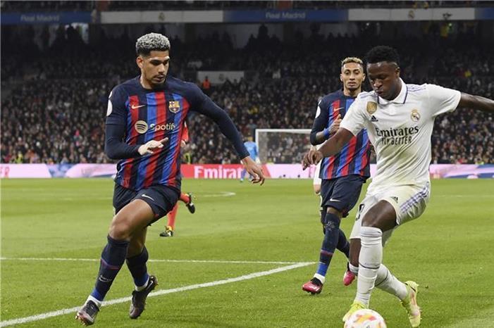 في صدام ناري.. برشلونة يستهدف إنهاء آمال الريال المحلية afp_20230302_20230302-afp_33ae6eh_afp