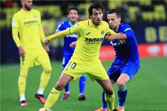 باريخو عن اهتمام برشلونة: ليس لدي رقم تشافي epa_soccer_2023-02_2023-02-27_2023-02-27-10494394_epa