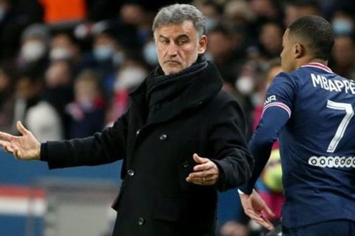 180 دقيقة تهدد رقبة جالتيه في باريس 816