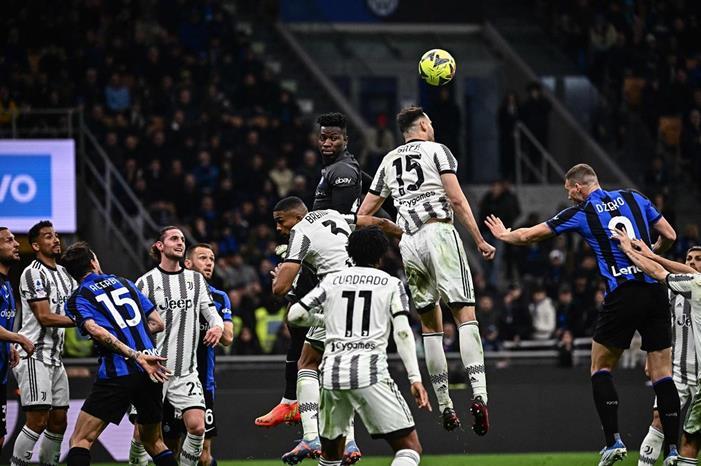 مواجهة قوية بين يوفنتوس ولاتسيو بالدوري الإيطالي e4053694-662a-4037-8224-5694260faf24