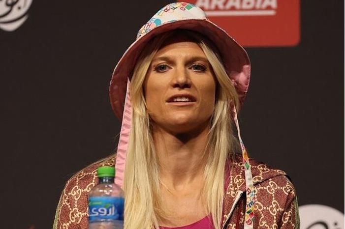 6609b25e4c59b74a4b7ef8c2