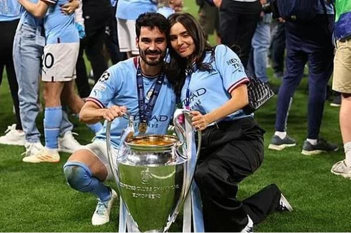 زوجة غوندوغان تثير غضب لاعبي برشلونة 100-125018-gundogan-manchester-city-barcelona_700x400