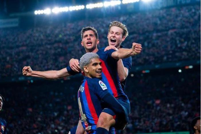 lEPh35KBLpAZdLpr17AHFWzIKvdWkhRS2S84QBjZ