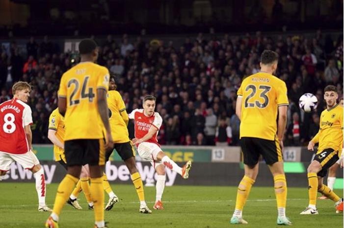 أرسنال يتخطى عقبة وولفرهامبتون ويرتقي إلى صدارة الدوري الإنجليزي 6624257e4c59b70cb17d8287