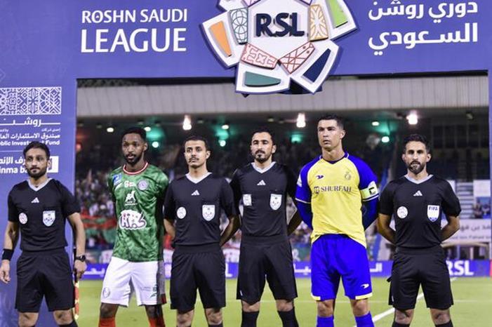 تعليمات خاصة لحكام الدوري السعودي 662b87ef4c59b75ae452fbc6