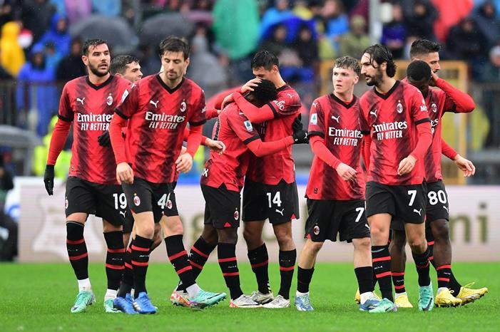 ميلان يضمن التأهل لدوري أبطال أوروبا ميلان يحقق انتصاره الثاني على التوالي