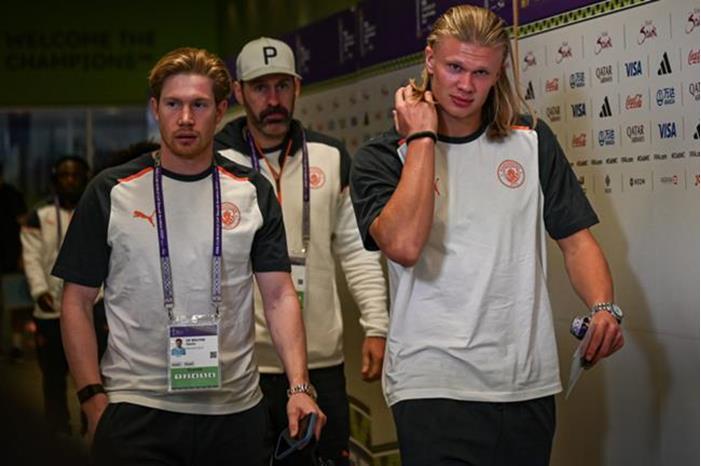 غوارديولا يكشف سبب عدم إشراكه هالاند ودي بروين في لقاء أستون فيلا 660ed139423604214a3e05b3