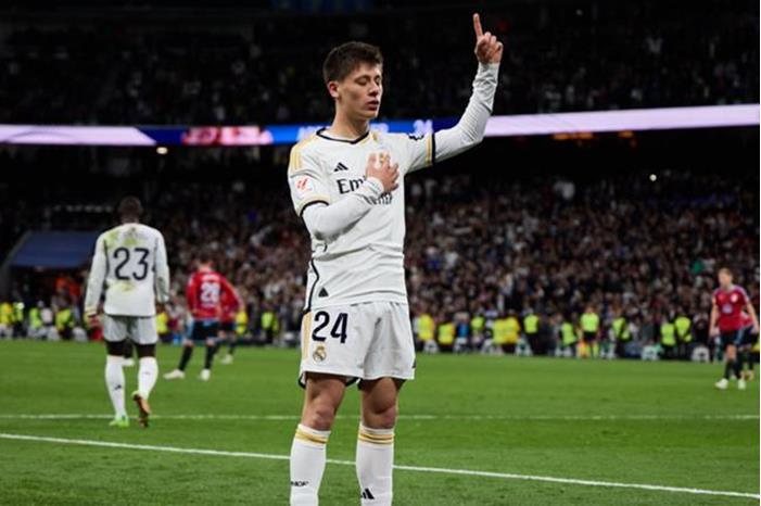 تحول جسدي مذهل لنجم ريال مدريد الدولي التركي أردا غولر (صور) 660ff4ce4236046a6162e868