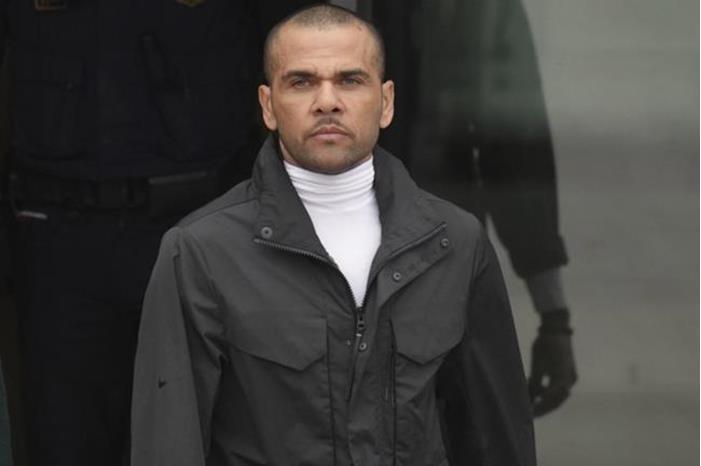 أول تصريح لداني ألفيش بعد خروجه من السجن 661104484c59b7354418e03b