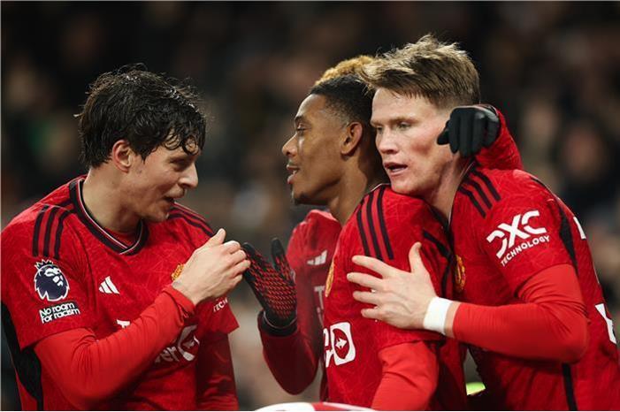 f_img.kooora.comistoreimageskoooraepa_soccer_2023-11_2023-11-26_2023-11-26-10996725_epa