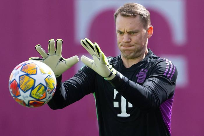 نوير يعود إلى تمارين بايرن قبل مواجهة ارسنال 604382