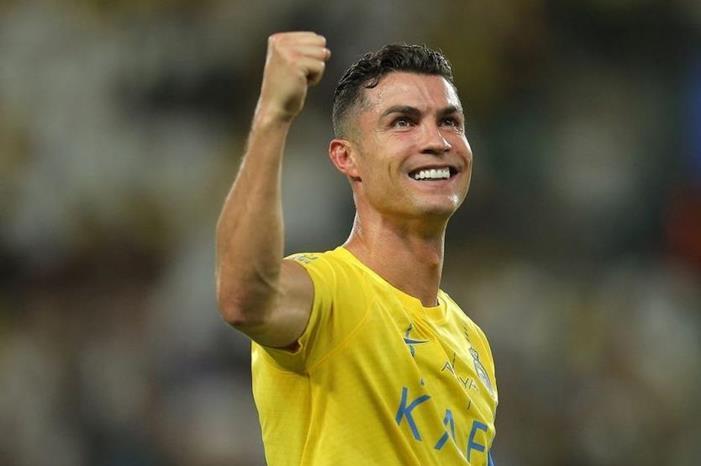 حقيقة مشاركة رونالدو في مونديال الأندية alrasheedmedia-66e8445d47bbf-860x860