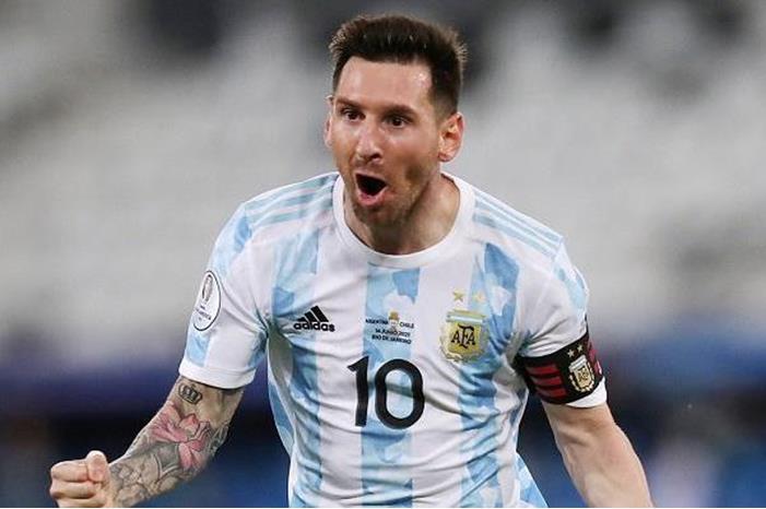 ليونيل-ميسي-قائد-منتخب-الأرجنتين-1