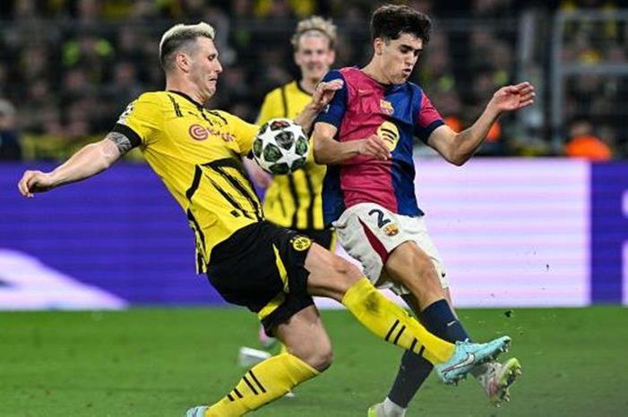 برشلونة يخسر من دورتموند ويبلغ نصف نهائي دوري الأبطال GettyImages-2209876158-1