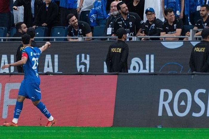 سالم-الدوسري-ث