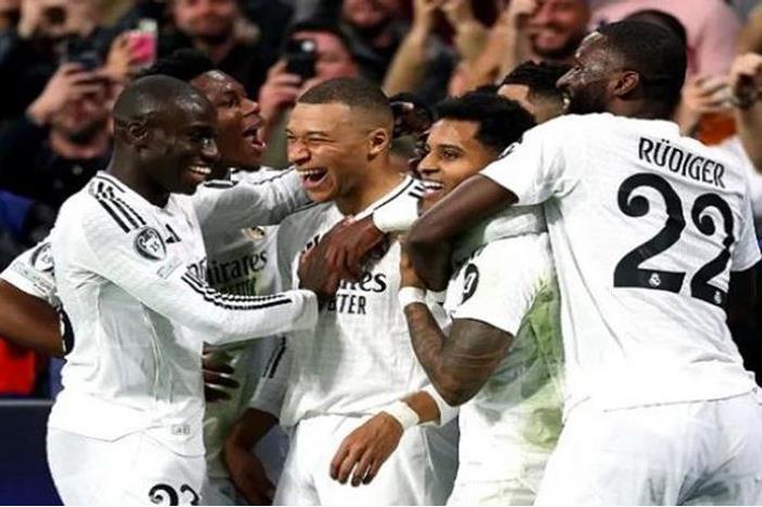 124-010102-real-madrid-arsenal-champions-league_700x400