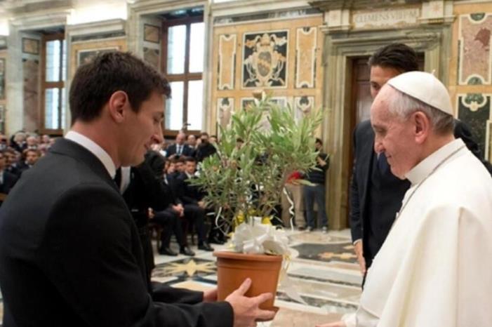 680733c3423604744b78e612