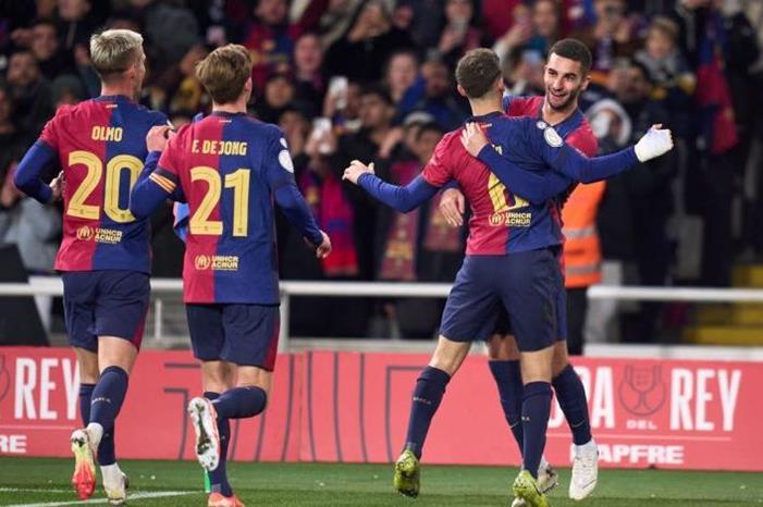 GhY9tQxW4AAKmr_-780x470