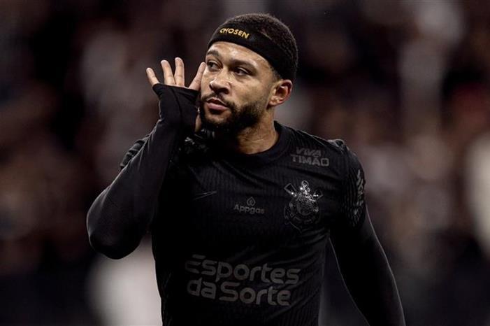 3 أندية تتقاسم صدارة الدوري البرازيلي 202546121755748DJ