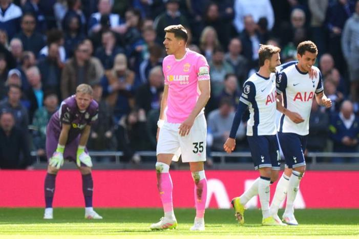 67f29dbe4c59b73f5758b6be