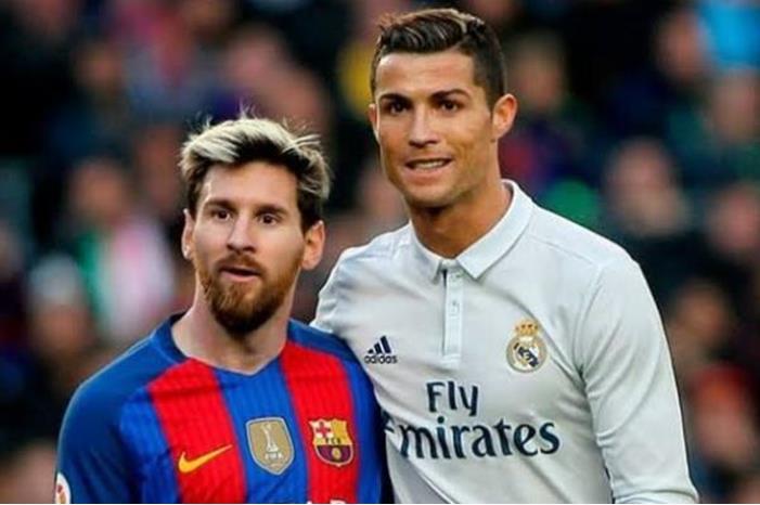 99-141617-messi-ronaldo-retire-after-four-years_700x400