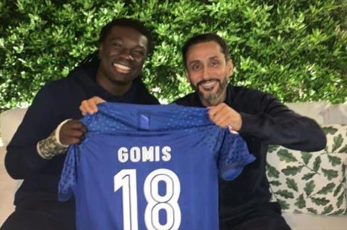 سامي الجابر يفاجئ الهلال بعد كلاسيكو الأهلي.. وقرار تاريخي من جوميز 3821AE2D28552