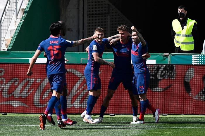 الصدارة ترفض التخلي عن أتلتيكو مدريد 8977748_1619884655